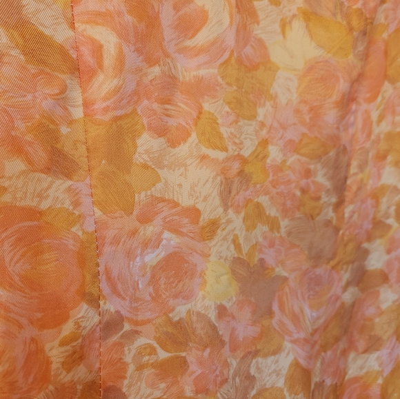 🌟60's Yellow Dress🌟 - Picture 2 of 6